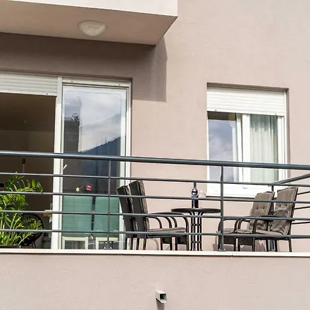 Apartament Zoric *