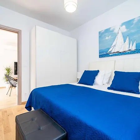 Apartament Zoric *